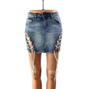 Machine Nouvelle Mode Blue Lace Up Distressed Frayed hem Mini Denim Skirt Sz 28